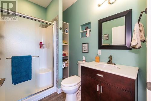 28030 Joellen Road, Prince George, BC - Indoor Photo Showing Bathroom
