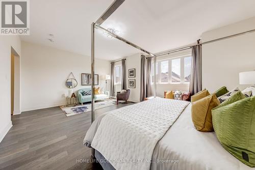 21 Planet Street, Richmond Hill, ON - Indoor Photo Showing Bedroom