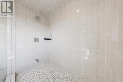 21 Planet Street, Richmond Hill, ON - Indoor Photo Showing Bathroom
