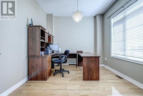 20 Wolf Trail Cres, Richmond Hill, ON - Indoor Photo Showing Office