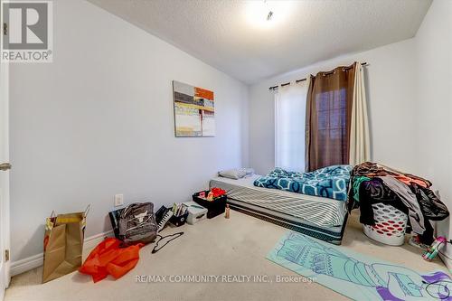 69 Clearfield Drive, Brampton, ON - Indoor Photo Showing Bedroom