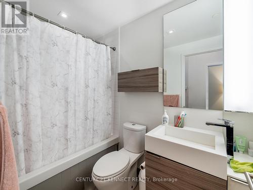 502 - 88 Scott Street, Toronto, ON - Indoor Photo Showing Bathroom