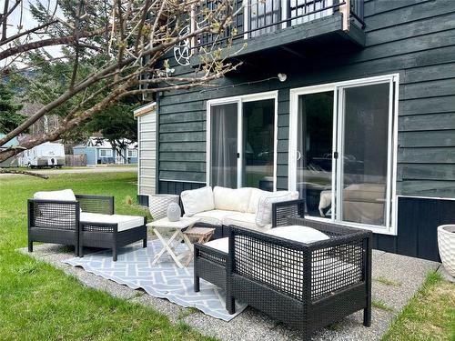 172 6Th Street, Coalmont-Tulameen, BC - Outdoor With Deck Patio Veranda With Exterior