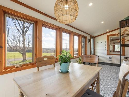 Hall - 101 Ch. Soles, Lac-Brome, QC - Indoor Photo Showing Dining Room