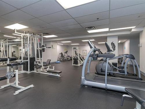 406-930 Yates St, Victoria, BC - Indoor Photo Showing Gym Room