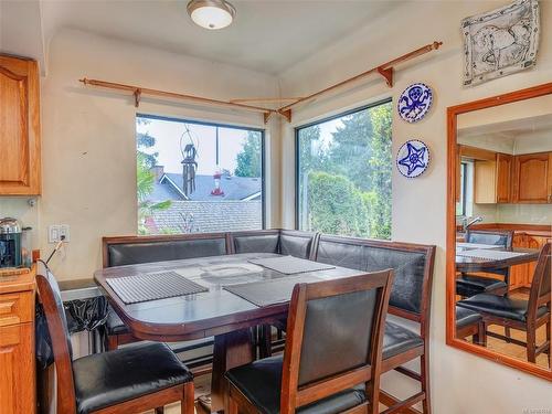 2542 Selwyn Rd, Langford, BC - Indoor Photo Showing Dining Room