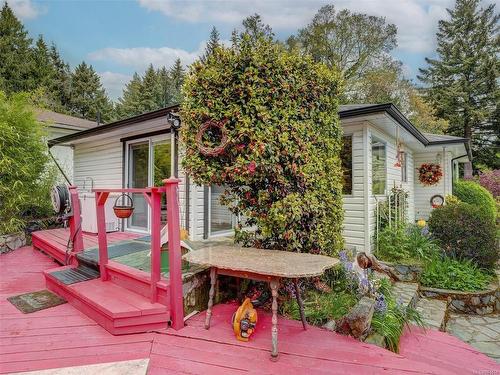 2542 Selwyn Rd, Langford, BC - Outdoor With Deck Patio Veranda