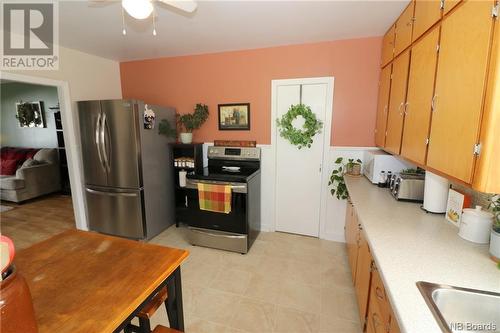 1893 Route 776, Grand Manan, NB - Indoor Photo Showing Kitchen