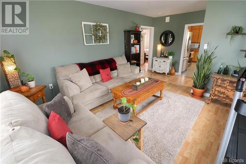 1893 Route 776, Grand Manan, NB - Indoor Photo Showing Living Room