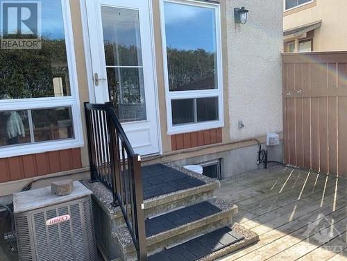 39 Woodfield Drive Unit#F, Ottawa, ON - Outdoor With Deck Patio Veranda With Exterior
