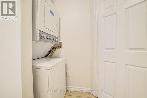 111 Elgin Street W, Oshawa, ON - Indoor Photo Showing Laundry Room