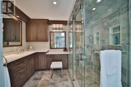 17 Ridgehill Drive, Brampton, ON - Indoor Photo Showing Bathroom