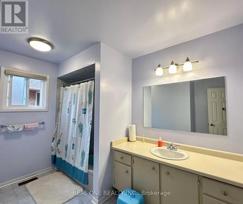 322 Goldhawk Trail, Toronto, ON - Indoor Photo Showing Bathroom