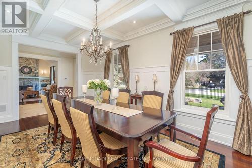 80 Cox Drive, Oakville, ON - Indoor Photo Showing Dining Room
