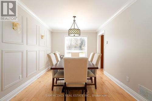 1486 Emerson Lane, Mississauga, ON - Indoor Photo Showing Dining Room