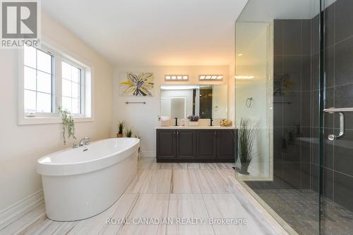 45 Benson Avenue, Mono, ON - Indoor Photo Showing Bathroom