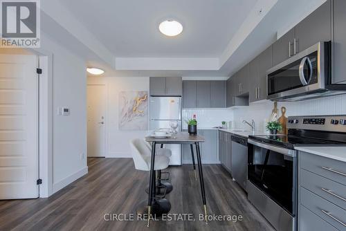 607 - 103 Roger Street, Waterloo, ON - Indoor Photo Showing Kitchen With Stainless Steel Kitchen