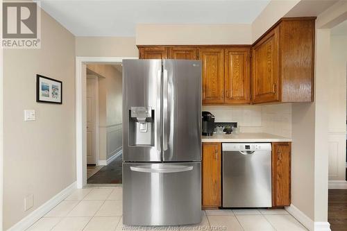 2465 Curry Avenue, Windsor, ON - Indoor Photo Showing Kitchen