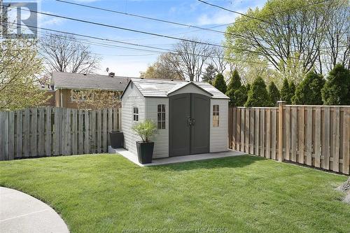 2465 Curry Avenue, Windsor, ON - Outdoor