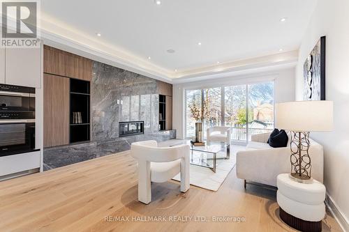 42 Johnston Avenue, Toronto, ON - Indoor Photo Showing Living Room