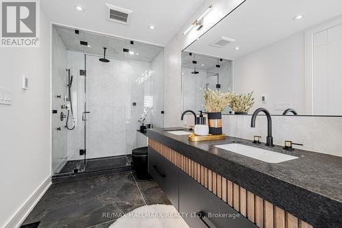 42 Johnston Avenue, Toronto, ON - Indoor Photo Showing Bathroom