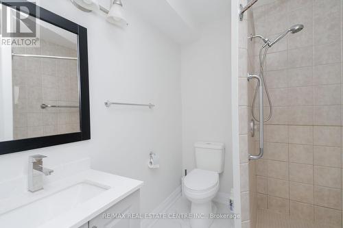 30 Shirley Street, Orangeville, ON - Indoor Photo Showing Bathroom