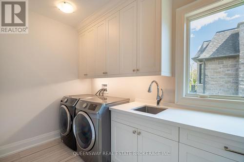 172 Westdale Road, Oakville, ON - Indoor Photo Showing Laundry Room