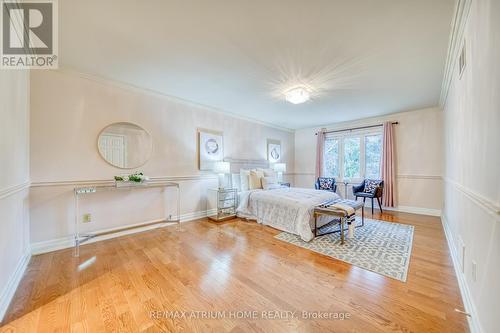 5261 Charnwood Crescent, Mississauga, ON - Indoor Photo Showing Bedroom