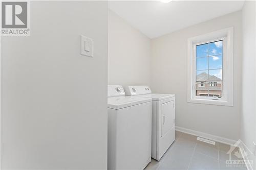 841 Cappamore Drive, Ottawa, ON - Indoor Photo Showing Laundry Room