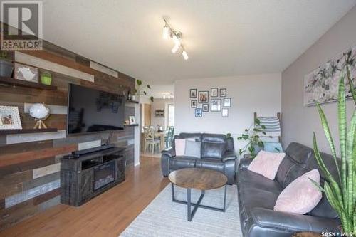 3105 5Th Avenue E, Prince Albert, SK - Indoor Photo Showing Living Room With Fireplace