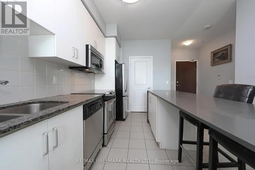 #103 - 215 Sherway Gardens Road, Toronto, ON - Indoor Photo Showing Kitchen With Upgraded Kitchen