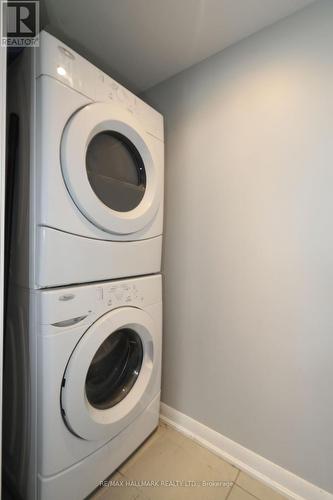 #103 - 215 Sherway Gardens Road, Toronto, ON - Indoor Photo Showing Laundry Room