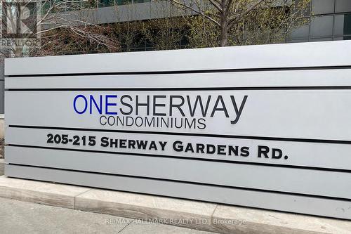 #103 - 215 Sherway Gardens Road, Toronto, ON - Outdoor