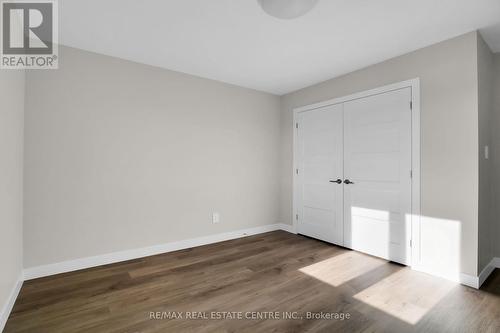 6897 Royal Magnolia Avenue E, London, ON - Indoor Photo Showing Other Room