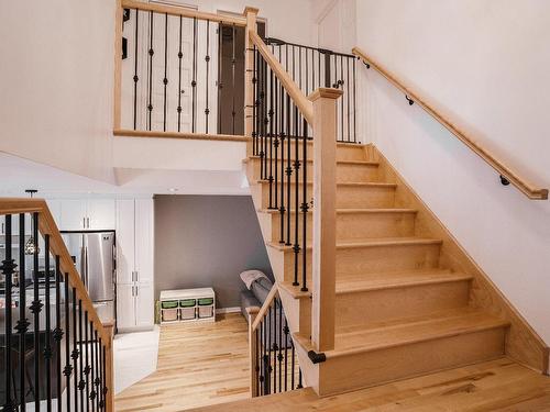 Staircase - 7865 Rue Des Quatre-Vents, Laval (Duvernay), QC - Indoor Photo Showing Other Room