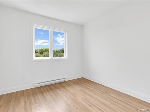 Bedroom - 491 Av. De La Traversée, Salaberry-De-Valleyfield, QC 