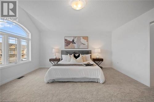 121 Cittadella Boulevard, Hamilton, ON - Indoor Photo Showing Bedroom