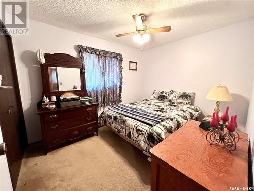 515 Main Street, Turtleford, SK - Indoor Photo Showing Bedroom