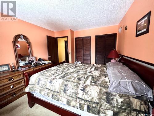 515 Main Street, Turtleford, SK - Indoor Photo Showing Bedroom