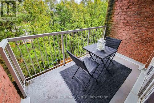 205 - 6 Niagara Street, Grimsby, ON - Outdoor With Balcony With Exterior
