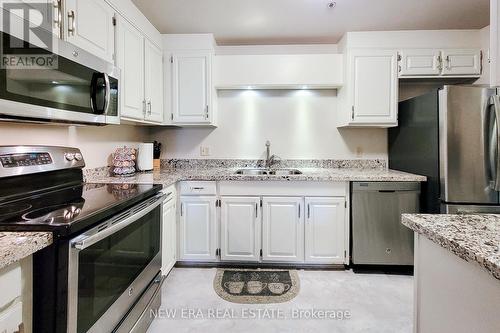 205 - 6 Niagara Street, Grimsby, ON - Indoor Photo Showing Kitchen With Stainless Steel Kitchen With Upgraded Kitchen