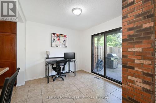 128 Edgewater Drive, Hamilton, ON - Indoor Photo Showing Other Room