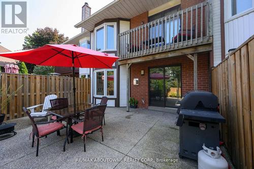 128 Edgewater Drive, Hamilton, ON - Outdoor With Exterior
