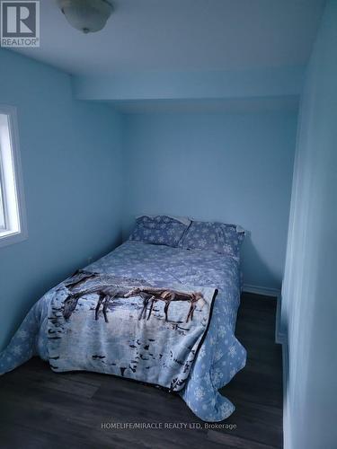 15 Brown Street, Belleville, ON - Indoor Photo Showing Bedroom