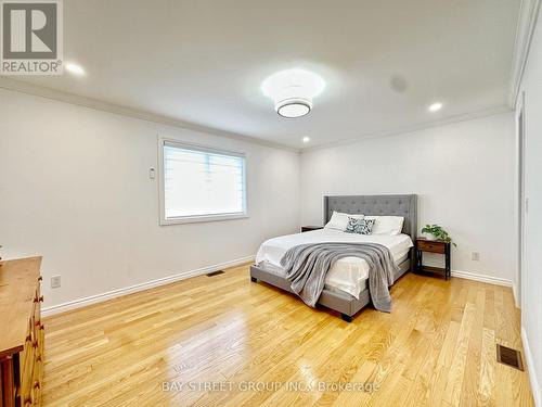 5173 Rice Lake Drive N, Hamilton Township (Bewdley), ON - Indoor Photo Showing Bedroom