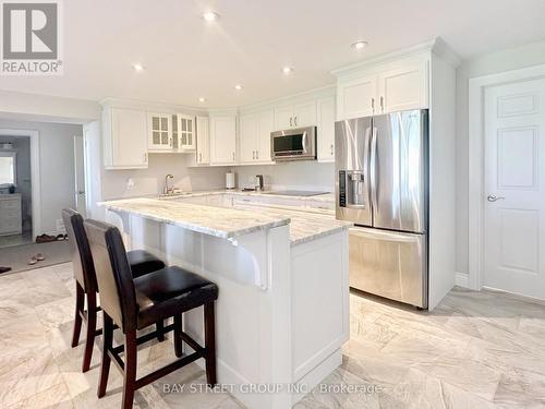 5173 Rice Lake Drive N, Hamilton Township (Bewdley), ON - Indoor Photo Showing Kitchen With Stainless Steel Kitchen With Upgraded Kitchen