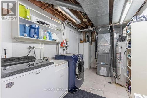 6 Westbury Drive, St. Catharines, ON - Indoor Photo Showing Laundry Room