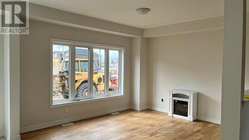 121 Palace Street, Thorold, ON - Indoor Photo Showing Other Room