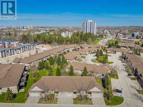 23 - 20 Isherwood Avenue, Cambridge, ON - Outdoor With View