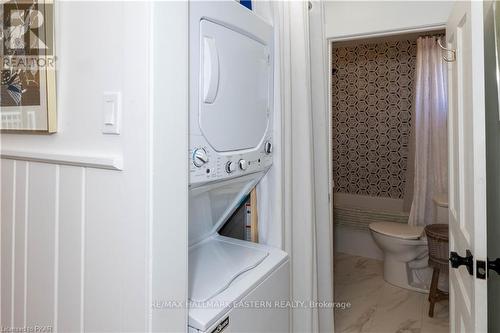 9 Hague Boulevard, Smith-Ennismore-Lakefield, ON - Indoor Photo Showing Laundry Room